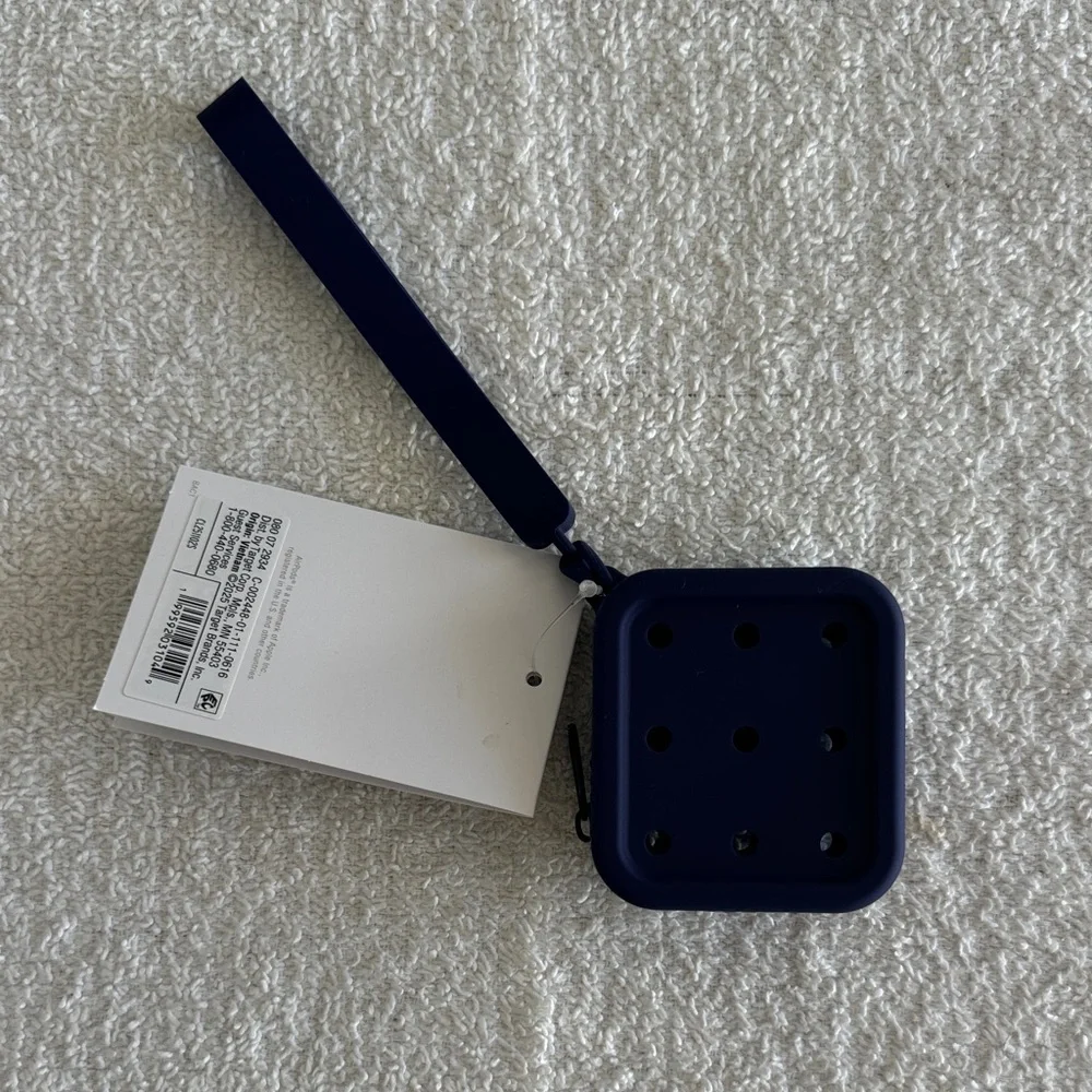 Heyday Earbuds Pop-in Case Cover with Strap